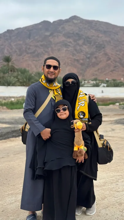 Keluarga Jamaah dengan Latar Belakang Jabal Uhud
